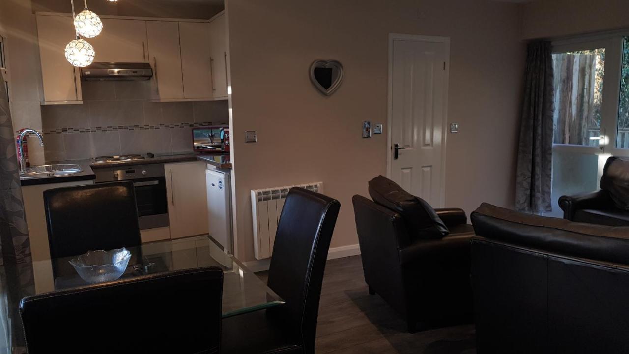 Valley Grove Bungalows Saundersfoot Exterior foto